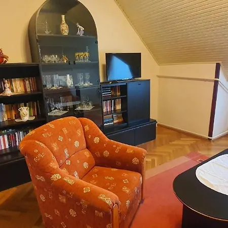 In - Balaton 18987 *