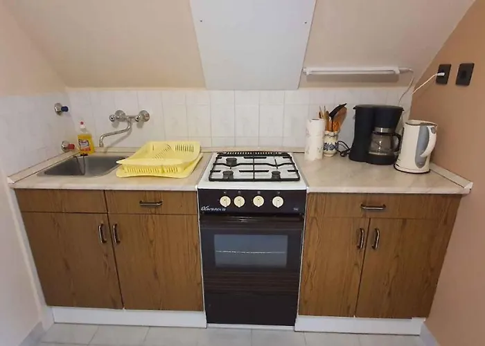 In - Balaton 18987 *