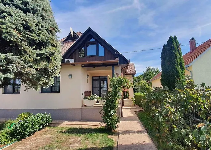 In - Balaton 18987 Apartament *